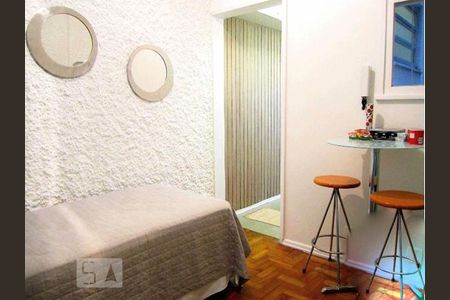 Sala de apartamento para alugar com 1 quarto, 32m² em Ipanema, Rio de Janeiro