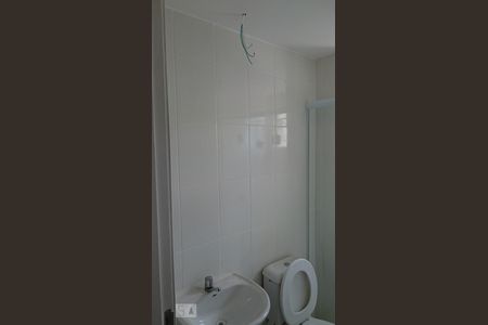 banheiro de apartamento à venda com 2 quartos, 49m² em Parque Jambeiro, Campinas