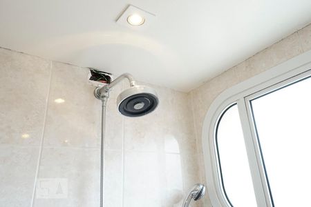 Apartamento à venda com 160m², 4 quartos e 3 vagasDetalhe banheiro suíte 04