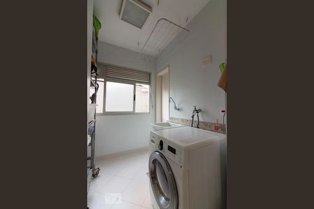 Apartamento à venda com 80m², 3 quartos e 1 vagaÁrea de Serviço