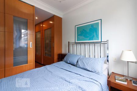 Apartamento à venda com 80m², 3 quartos e 1 vagaSuíte 