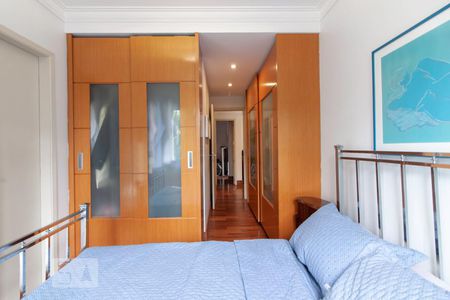 Apartamento à venda com 80m², 3 quartos e 1 vagaSuíte 