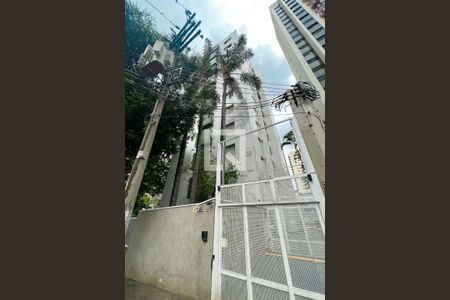 Apartamento à venda com 125m², 3 quartos e 2 vagasFachada