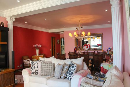 Apartamento à venda com 190m², 5 quartos e sem vagaSala