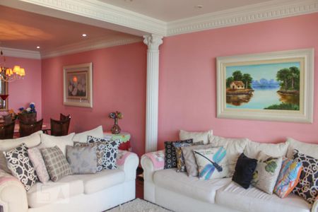 Apartamento à venda com 190m², 5 quartos e sem vagaSala