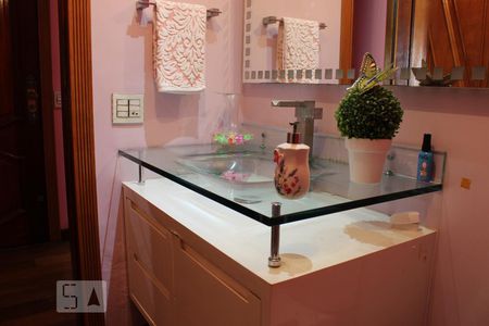 Apartamento à venda com 190m², 5 quartos e sem vagaLavabo