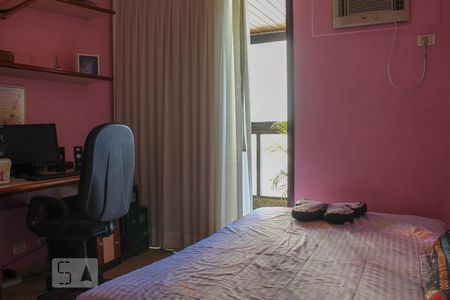 Apartamento à venda com 190m², 5 quartos e sem vagaQuarto 1