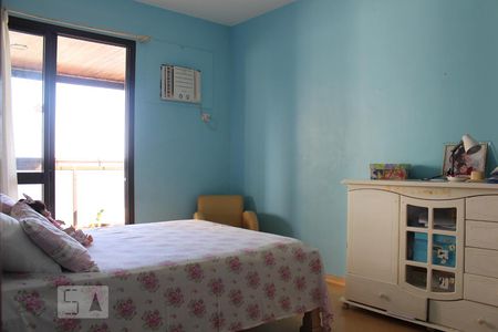 Apartamento à venda com 190m², 5 quartos e sem vagaQuarto 3