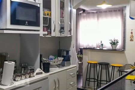 Cozinha de casa para alugar com 3 quartos, 110m² em Olaria, Rio de Janeiro