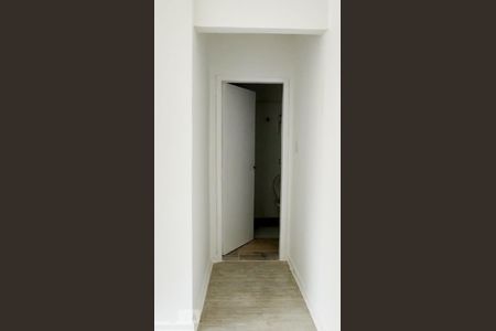 Corredor de apartamento para alugar com 1 quarto, 50m² em Mirandópolis, São Paulo