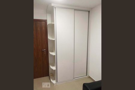 Dormitório de apartamento à venda com 1 quarto, 30m² em Campo Belo, São Paulo