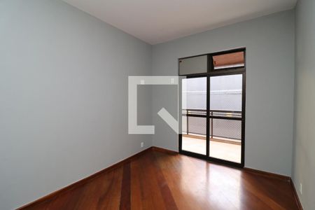 Apartamento à venda com 120m², 3 quartos e 2 vagasSuíte