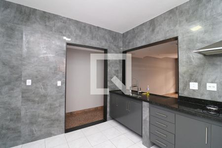Apartamento à venda com 120m², 3 quartos e 2 vagasCozinha