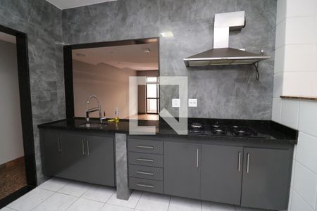 Apartamento à venda com 120m², 3 quartos e 2 vagasCozinha