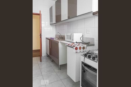 Cozinha  de apartamento à venda com 3 quartos, 120m² em Jardim Guanabara, Rio de Janeiro