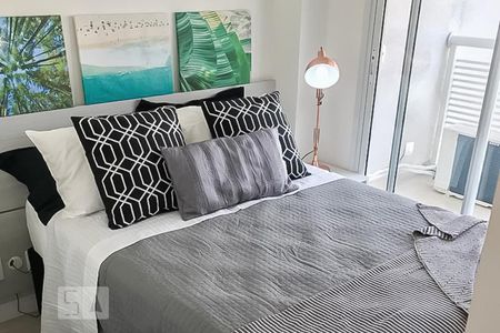 Quarto de kitnet/studio para alugar com 1 quarto, 34m² em Barra Funda, São Paulo