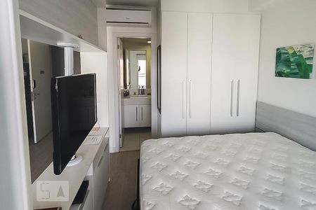 Quarto de kitnet/studio para alugar com 1 quarto, 34m² em Barra Funda, São Paulo