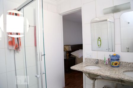 Apartamento para alugar com 105m², 3 quartos e 2 vagasBanheiro da Suíte
