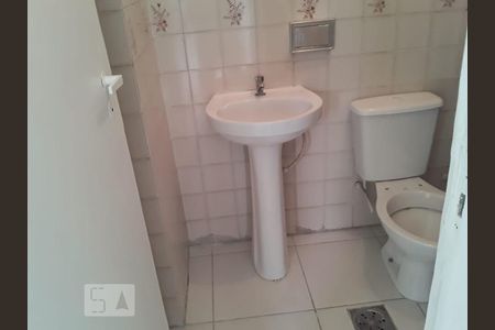 Banheiro 1 de apartamento para alugar com 3 quartos, 60m² em Tanque, Rio de Janeiro