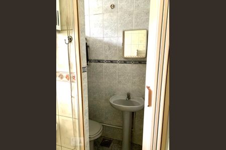 Banheiro de Serviço de apartamento para alugar com 2 quartos, 60m² em Méier, Rio de Janeiro
