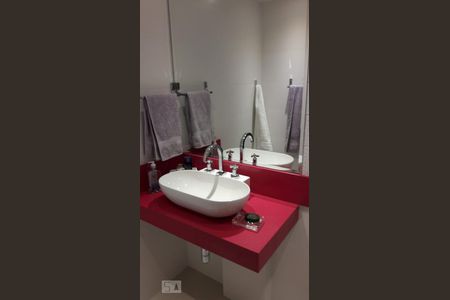 Apartamento para alugar com 202m², 3 quartos e 4 vagasSuite 2