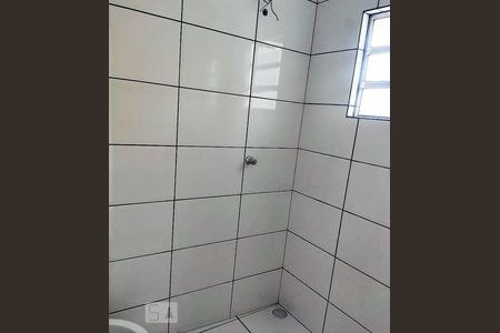 Banheiro de apartamento para alugar com 1 quarto, 25m² em Jardim Boa Vista (zona Oeste), Taboão da Serra