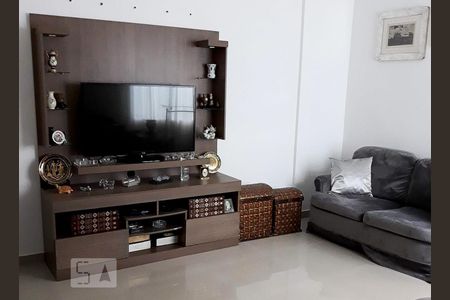 Apartamento à venda com 120m², 2 quartos e sem vagaSala