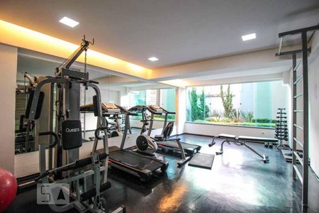 Apartamento para alugar com 69m², 2 quartos e 2 vagasÁrea comum - Academia