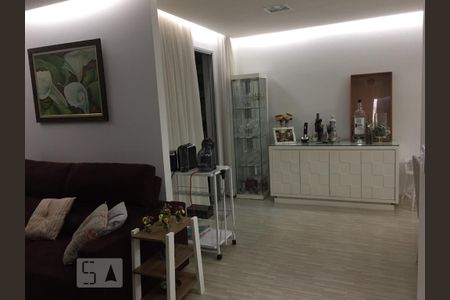 Apartamento para alugar com 65m², 2 quartos e 2 vagas Apartamento para alugar com 65m², 2 quartos e 2 vagasSala