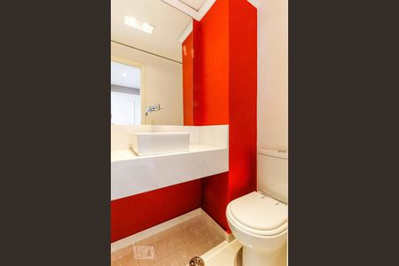 Lavabo de apartamento para alugar com 3 quartos, 125m² em Parque Colonial, São Paulo