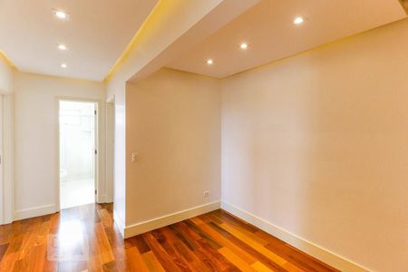 Sala de TV de apartamento para alugar com 3 quartos, 125m² em Parque Colonial, São Paulo