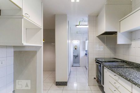 Apartamento para alugar com 125m², 3 quartos e 2 vagasCozinha