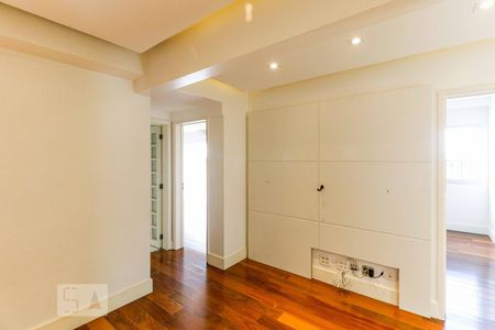 Sala de TV de apartamento para alugar com 3 quartos, 125m² em Parque Colonial, São Paulo