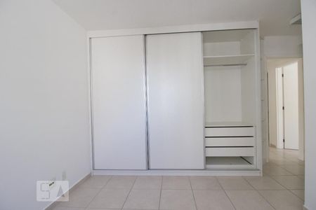 Suite - Armário de apartamento para alugar com 3 quartos, 73m² em Recreio dos Bandeirantes, Rio de Janeiro