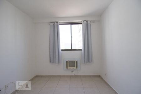 Apartamento para alugar com 73m², 3 quartos e 1 vaga Apartamento para alugar com 73m², 3 quartos e 1 vagaSuite