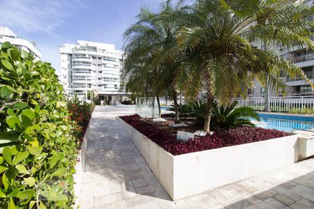 Apartamento para alugar com 73m², 3 quartos e 1 vaga Apartamento para alugar com 73m², 3 quartos e 1 vagaÁrea comum - Piscina