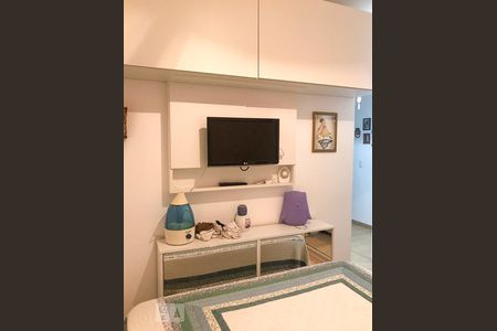 Suíte de apartamento à venda com 2 quartos, 67m² em Vila Paulista, São Paulo