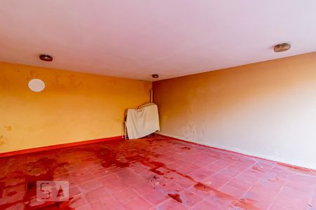 Casa à venda com 257m², 4 quartos e 4 vagasGaragem