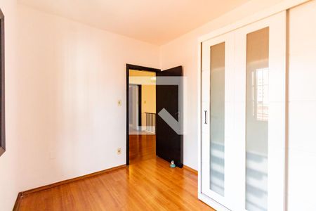 Casa à venda com 257m², 4 quartos e 4 vagasQuarto 3