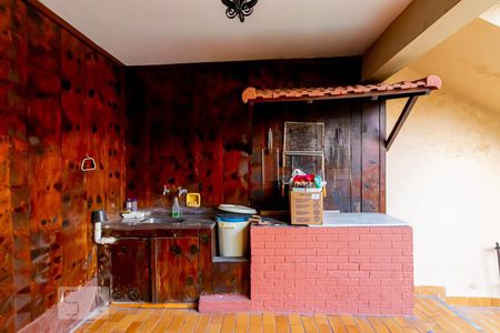 Casa à venda com 257m², 4 quartos e 4 vagasChurrasqueira