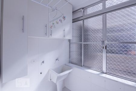 Apartamento à venda com 82m², 2 quartos e sem vaga Apartamento à venda com 82m², 2 quartos e sem vagaÁrea de Serviço