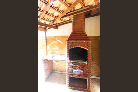 Casa à venda com 230m², 4 quartos e 4 vagasChurrasqueira