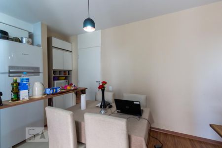 Apartamento à venda com 54m², 2 quartos e 1 vagaSala