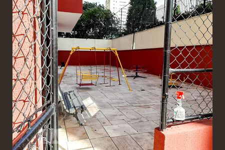 Apartamento à venda com 59m², 2 quartos e sem vagaÁrea Comum - Playground