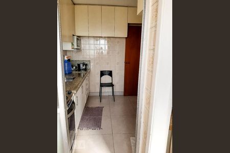 Apartamento à venda com 59m², 2 quartos e sem vagaCozinha
