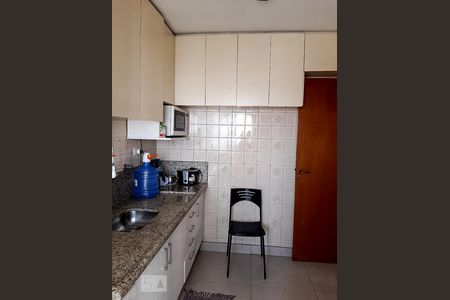 Apartamento à venda com 59m², 2 quartos e sem vagaCozinha