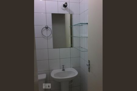 Banheiro de apartamento à venda com 2 quartos, 49m² em Luz, São Paulo