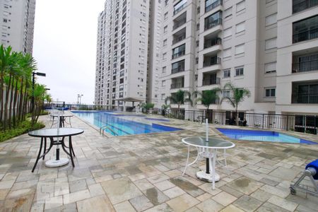 Piscina de apartamento para alugar com 2 quartos, 64m² em Jardim Parque Morumbi, São Paulo