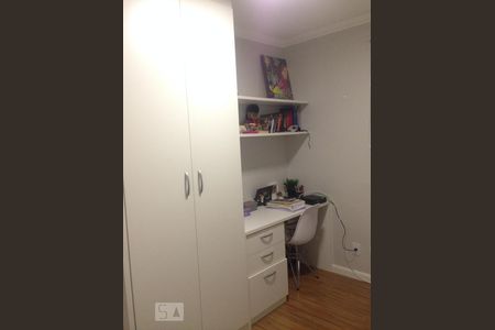 Suíte de apartamento à venda com 2 quartos, 64m² em Jardim Parque Morumbi, São Paulo