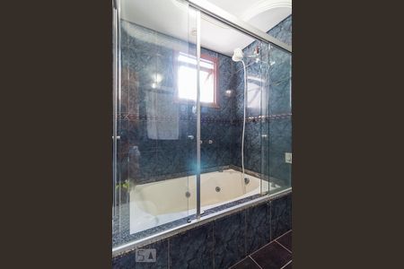 Casa para alugar com 500m², 4 quartos e 7 vagas Casa para alugar com 500m², 4 quartos e 7 vagasBanheiro